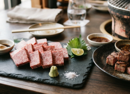 phan-than-ngoai-wagyu-dung-cho-nuong-ban-sap-rieng-khoi-thuc-pham-da-chin